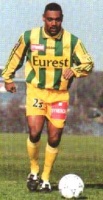 Ludovic MARY n   le 03-07-78 a SURESNES -92- transf  r   FC NANTES en 93